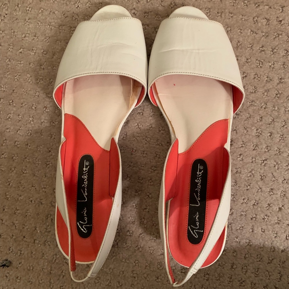 Gloria Vanderbilt White Heals Vintage